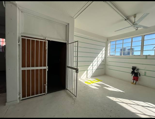 500M² BUILDING TO LET IN WOODSTOCK